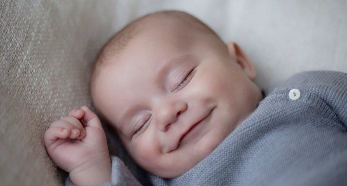how to put a newborn to sleep