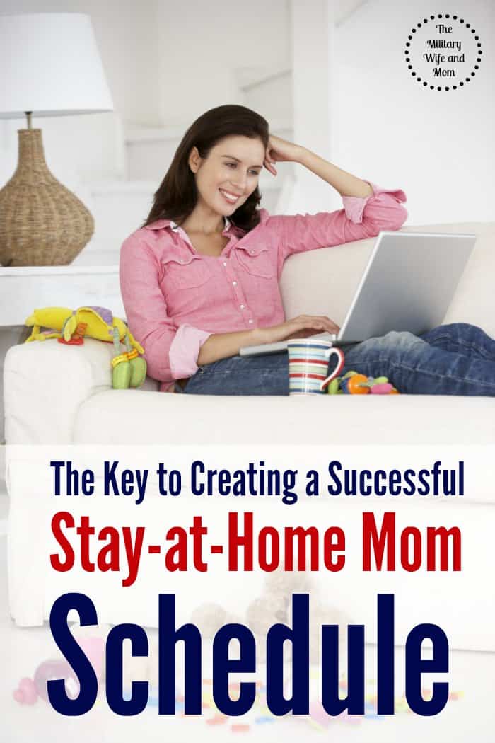 Wondering how to get a good stay at home mom schedule? Here's your answer!