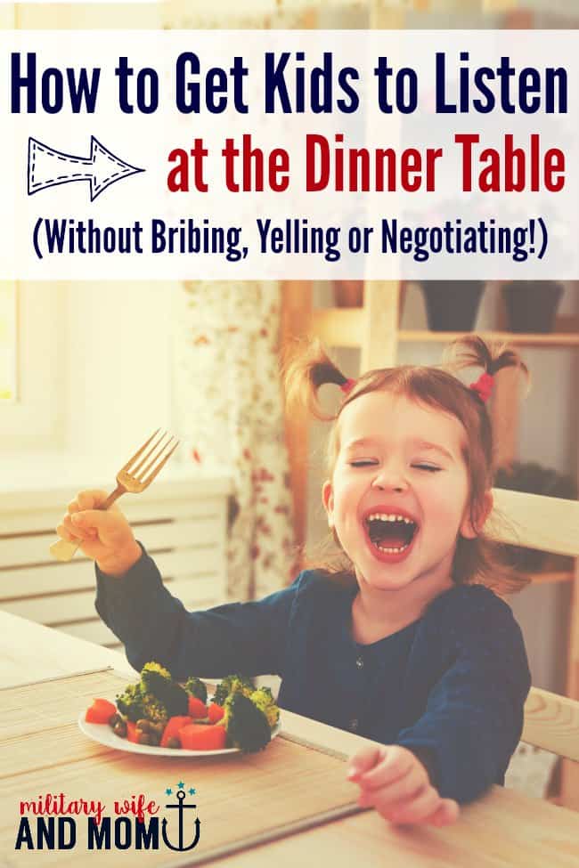 Tired of dinner time battles? Get your kids to listen at the dinner table with these tips! 